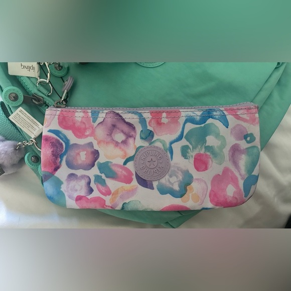 Kipling Live Light Backpack NWT - Picture 4 of 6